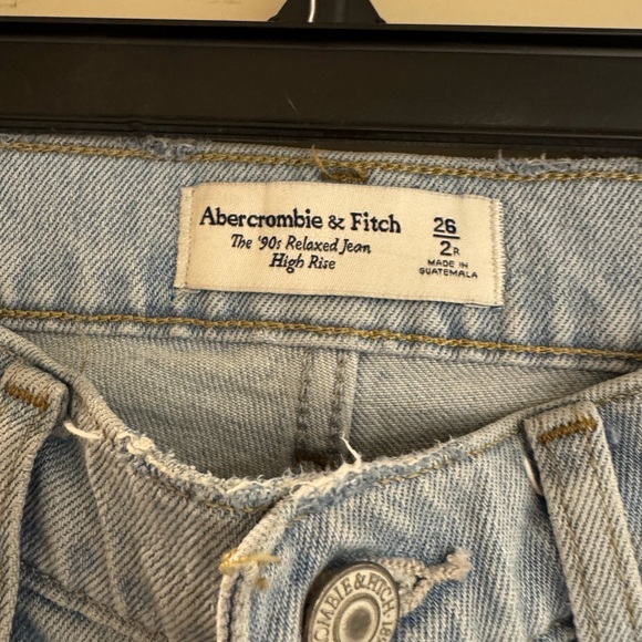 Abercrombie relaxed jeans/90’s fit size 26/2 - Picture 2 of 3